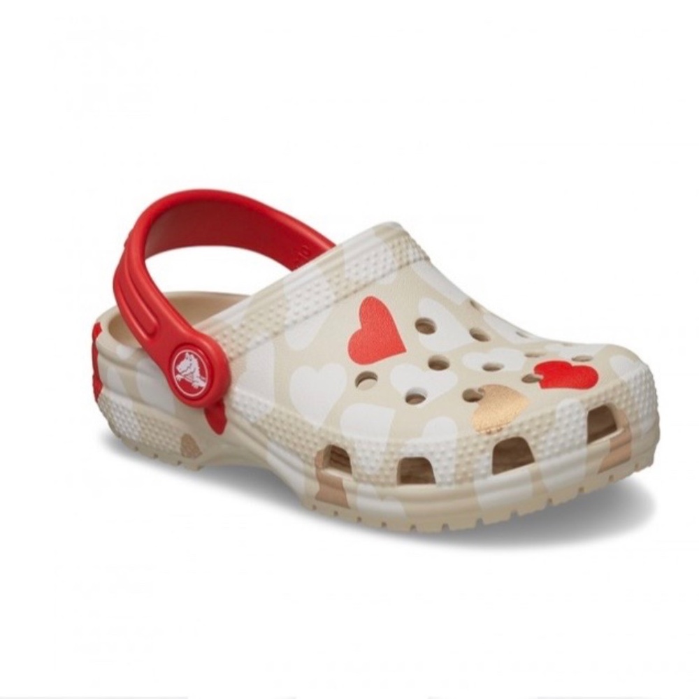 NWT Toddler Crocs with Hearts Size 6 Girls
